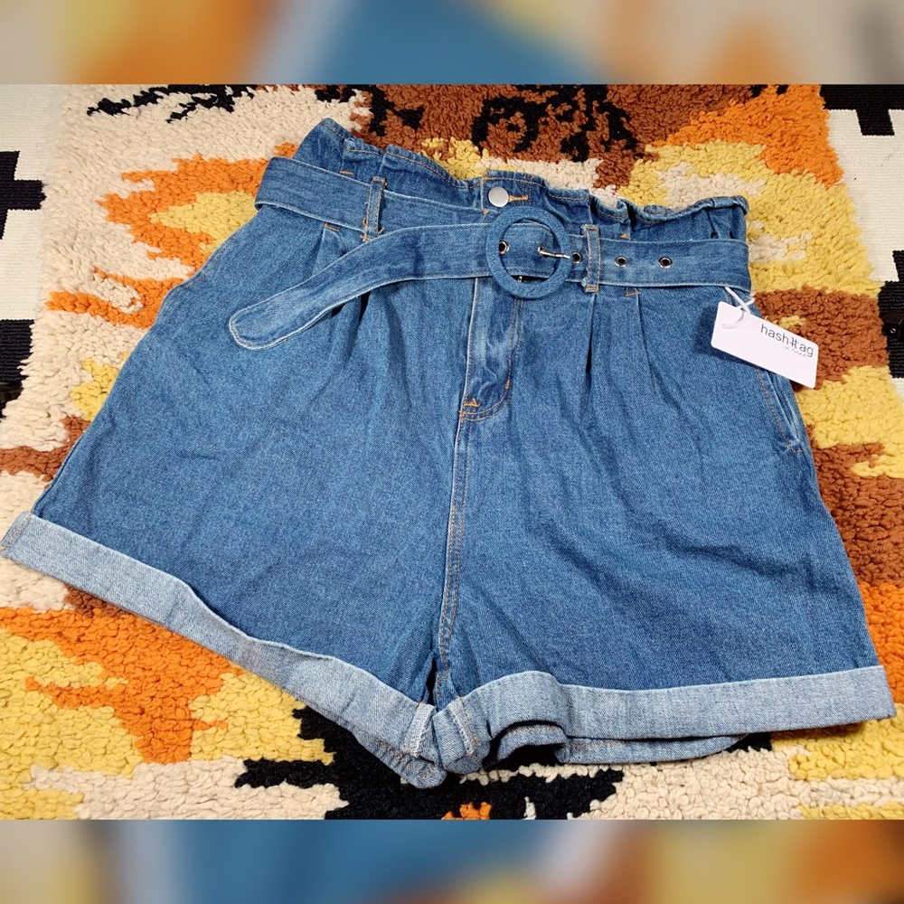 Too Cute, HASHTTAG IN TREND, jean shorts!!